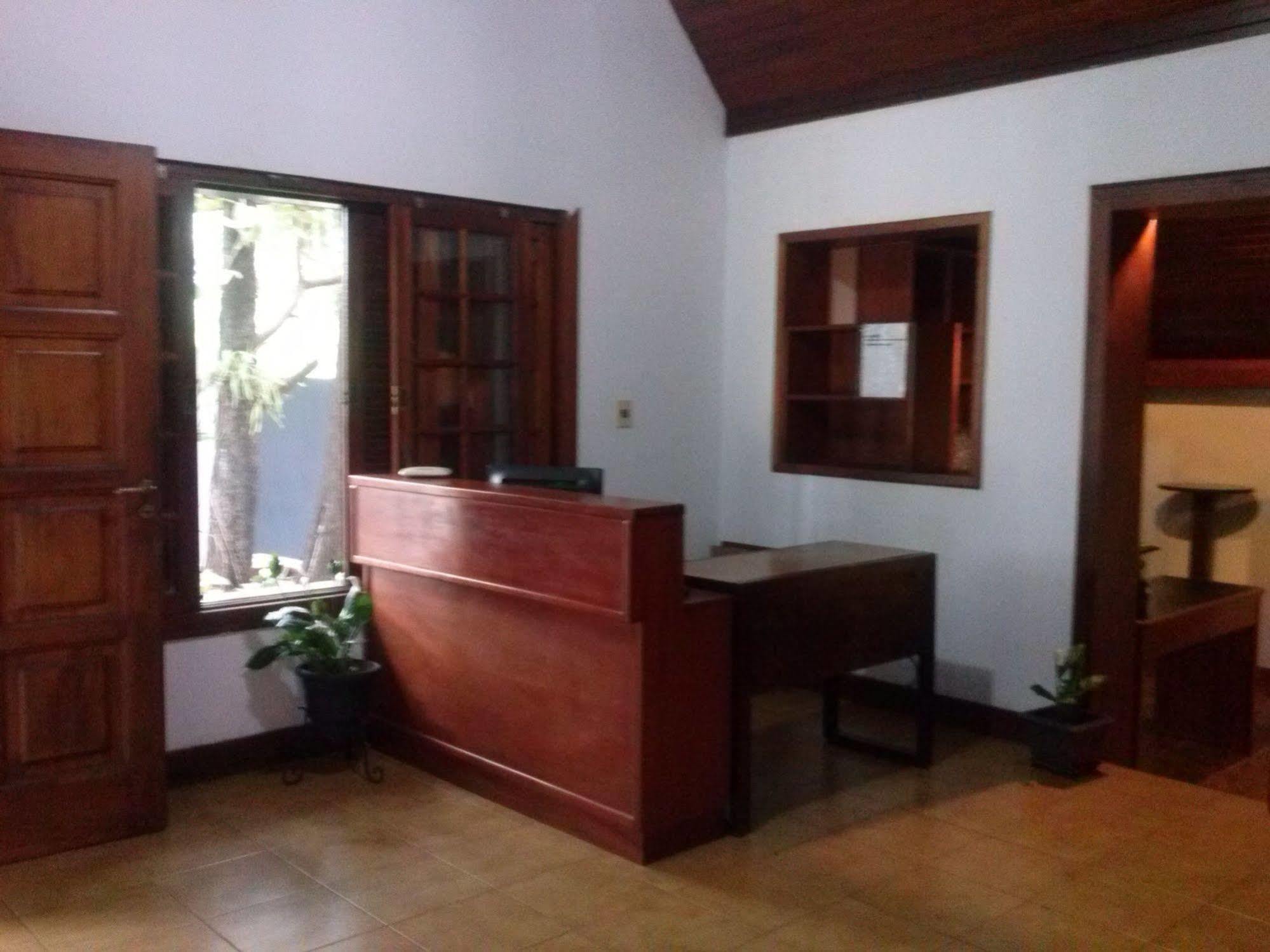 Petit Hotel Caraguata Puerto Iguazú Esterno foto