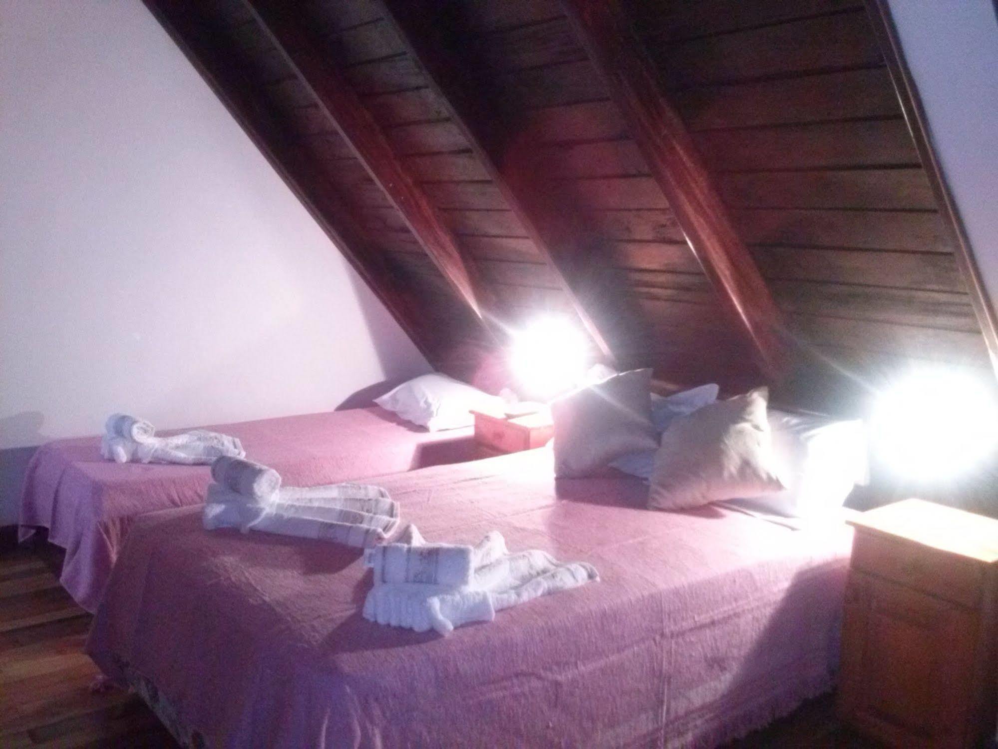 Petit Hotel Caraguata Puerto Iguazú Esterno foto